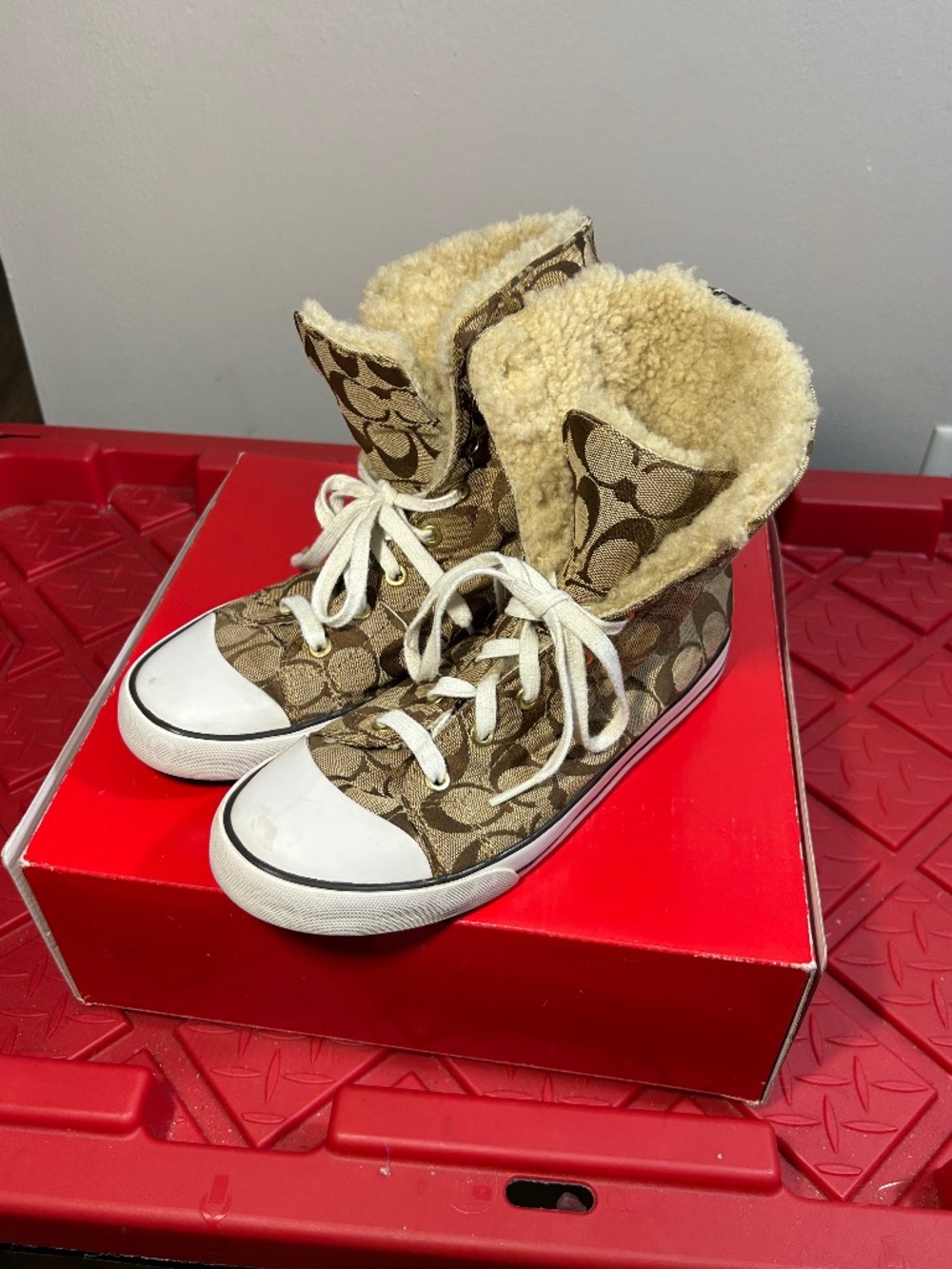 Coach Signature Bonney Shearling Brown High Top Lace Up Q397 Sneakers Size 8B